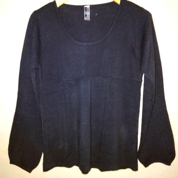 Azur collection's bell sleeve lightweight sweater NWOT - Picture 1 of 12